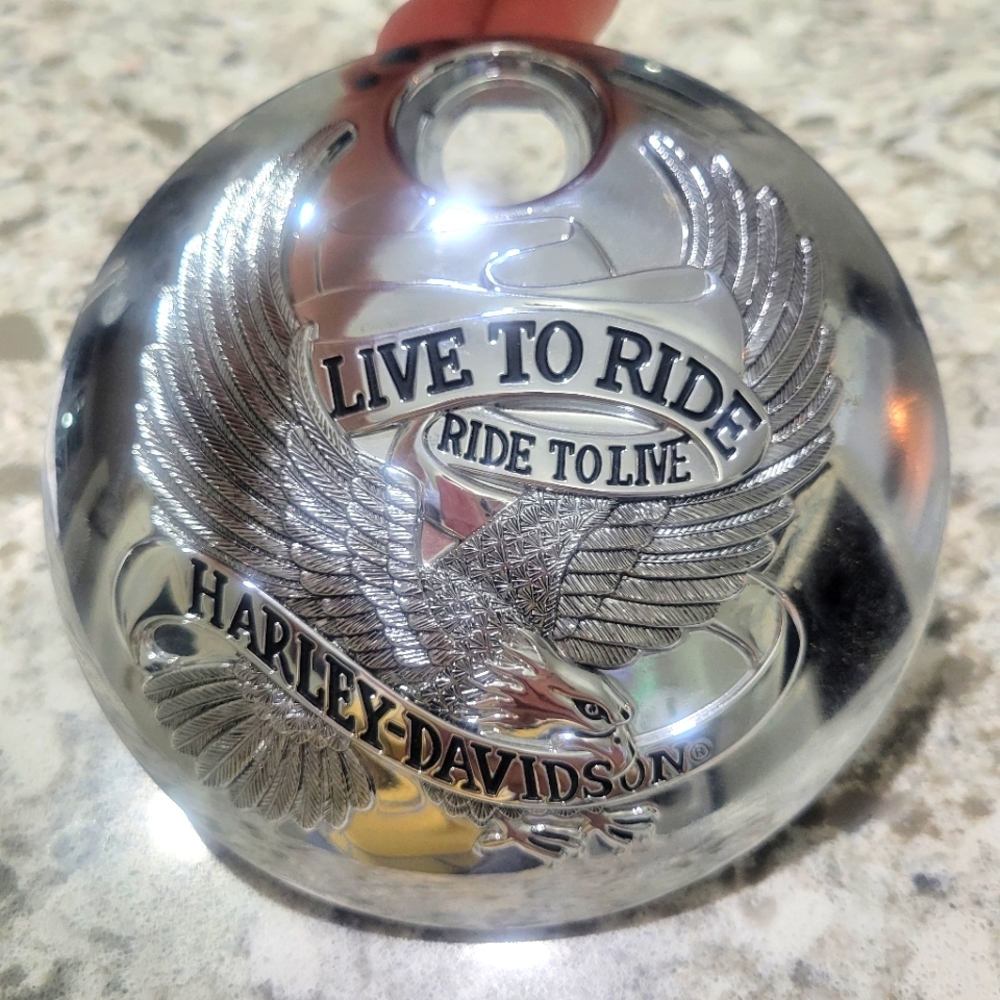 Harley- Davidson fuel door